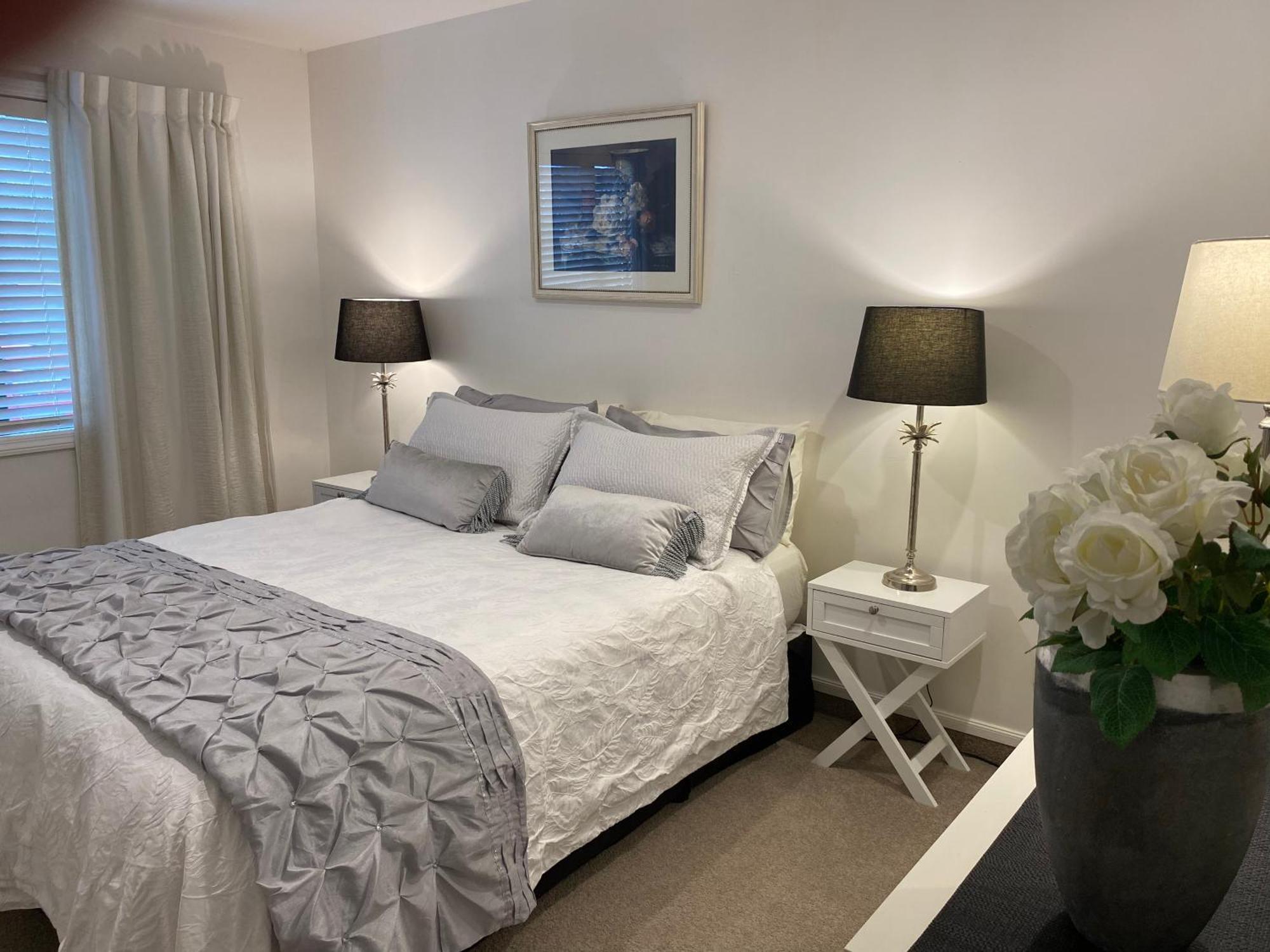 Maison Blue - Chic Garden Apartment Napier Eksteriør bilde